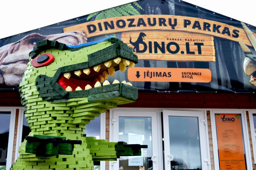Radailiu Dvaras - Dinosaur Park Radailiai Εξωτερικό φωτογραφία